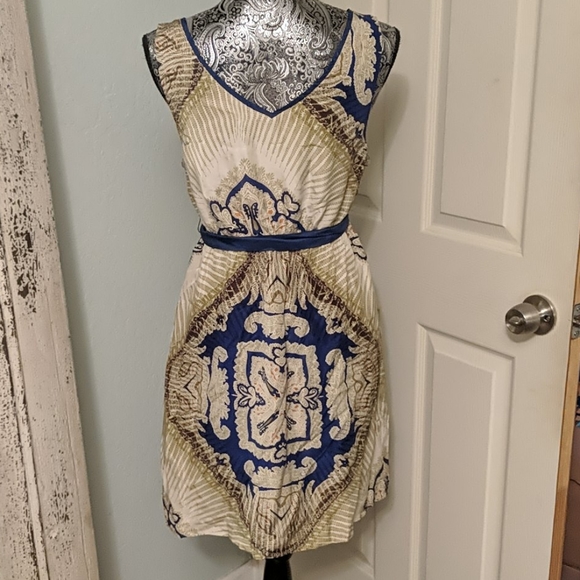 ✨50% OFF✨ Anthropologie silk mandala dress - Picture 5 of 9
